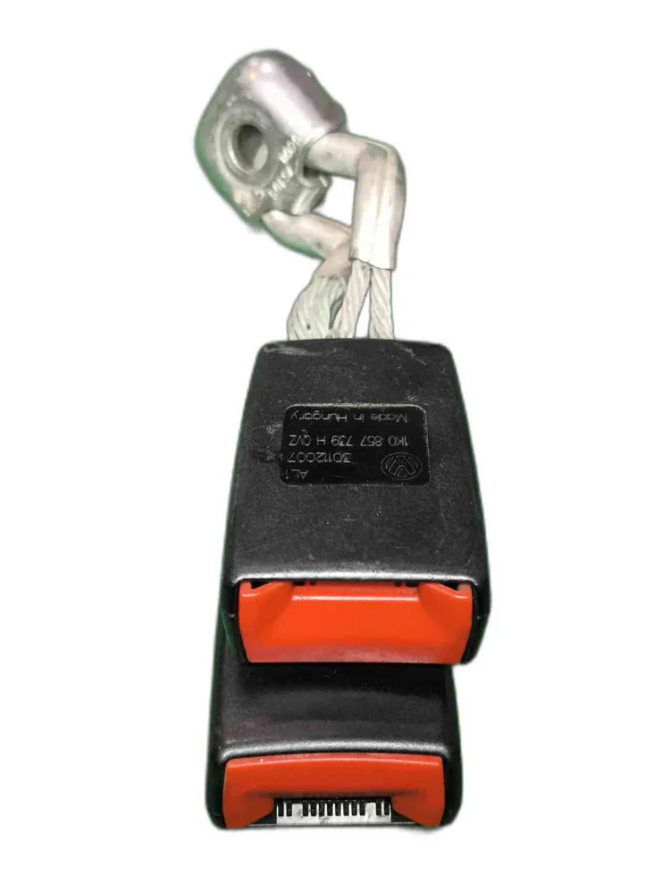 Central Sitz belt buckle