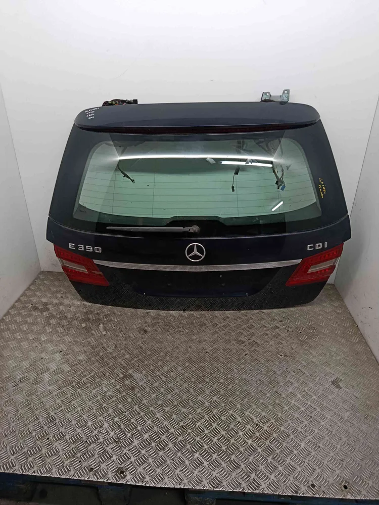Tailgate / Trunk lid