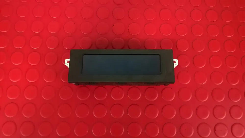 Ecra / Display Radio