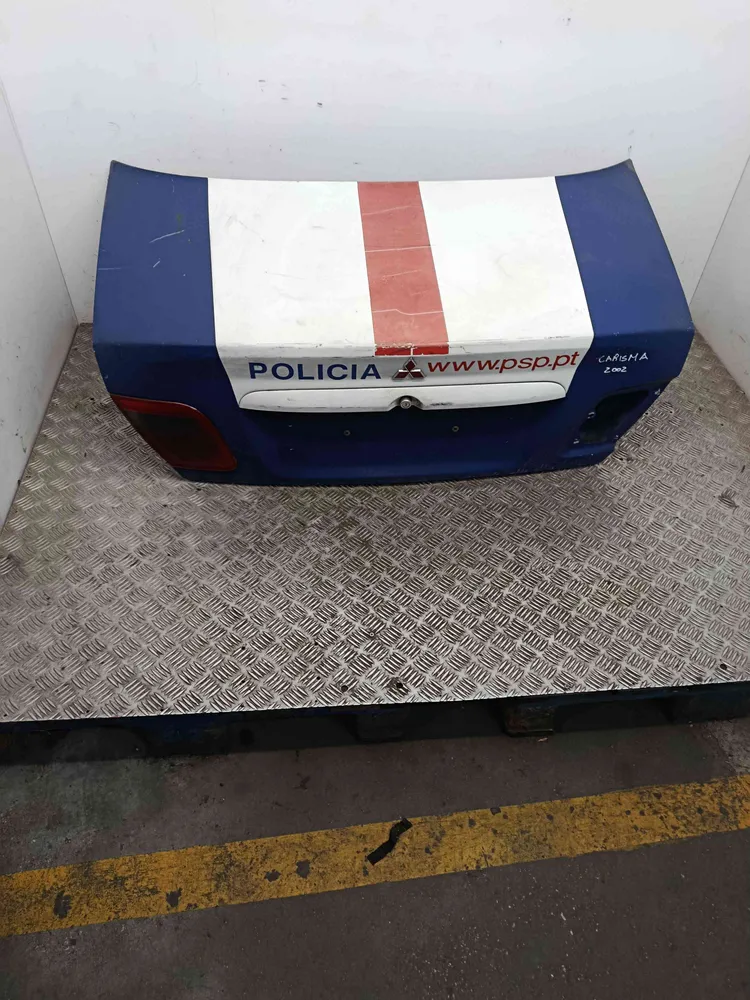 Porta / Tampa da Mala