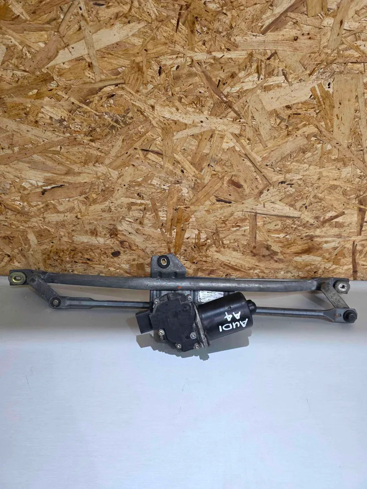 Essuie-glace moteur avant