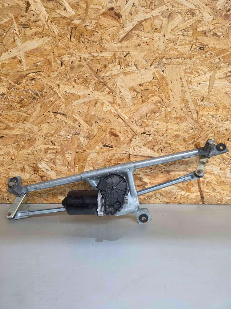 Front Wiper Motor - VW POLO III