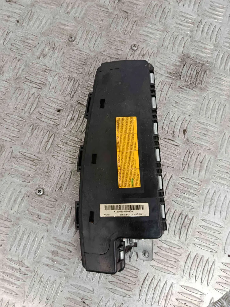 Links Sitz Airbag