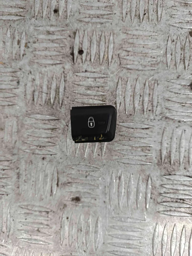 Bouton/interrupteur de verrouillage des portes