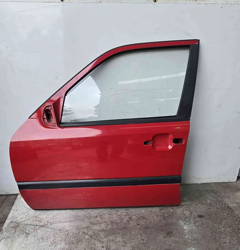 Porte avant gauche