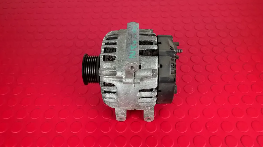 Alternador