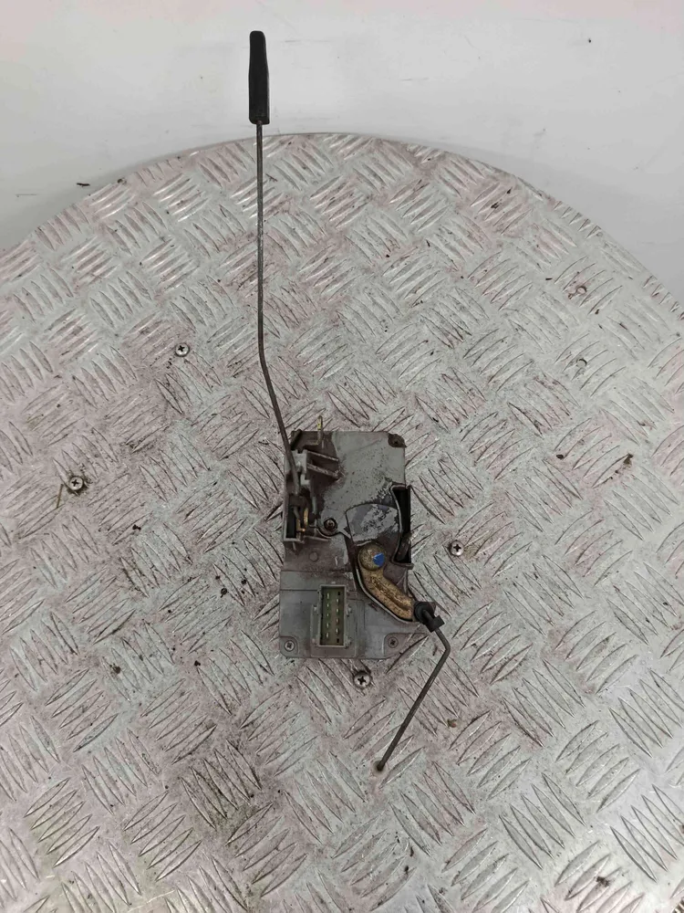 Fechadura / Fecho Porta Direito