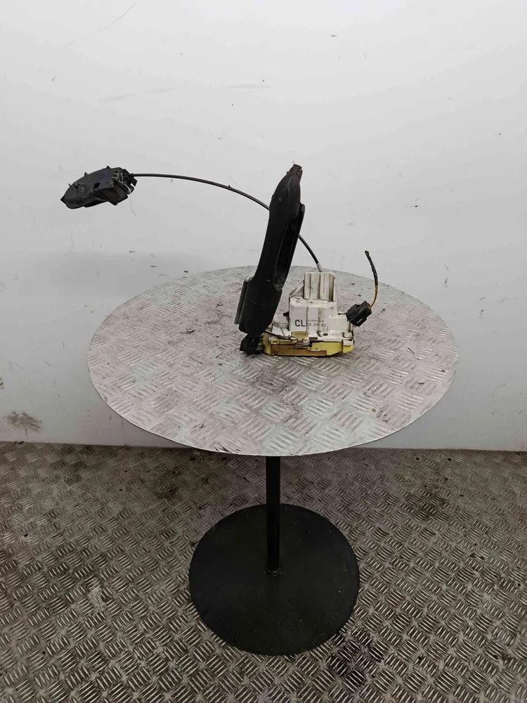 Fechadura / Fecho Porta Trás Direito