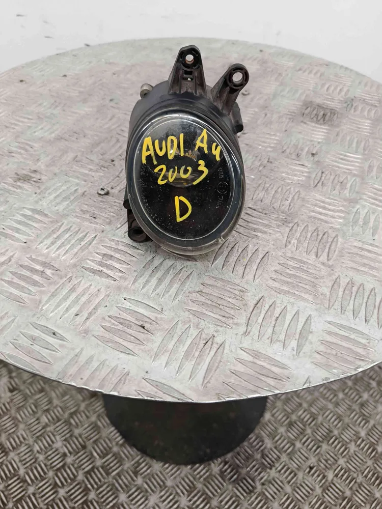 Farol Nevoeiro Frente Direito