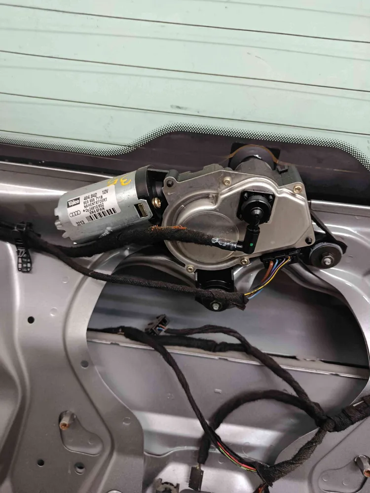 Motor limpiaparabrisas Trasero