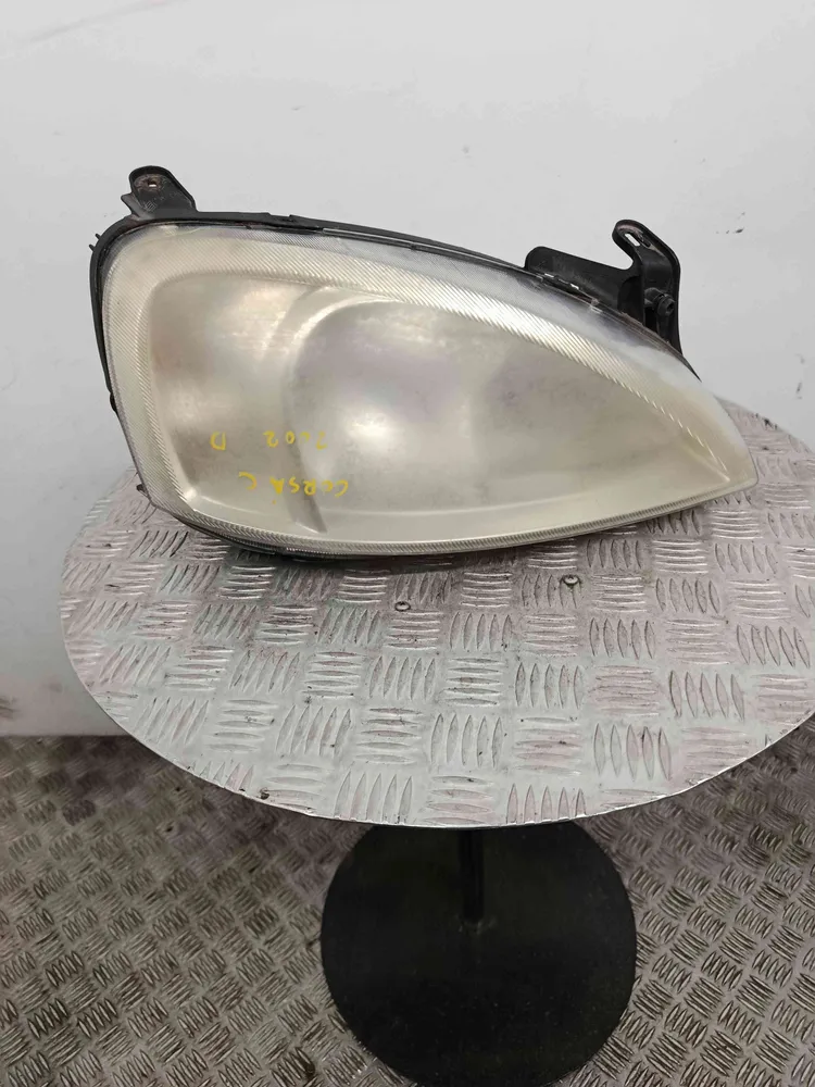 Ótica / Farol Direito