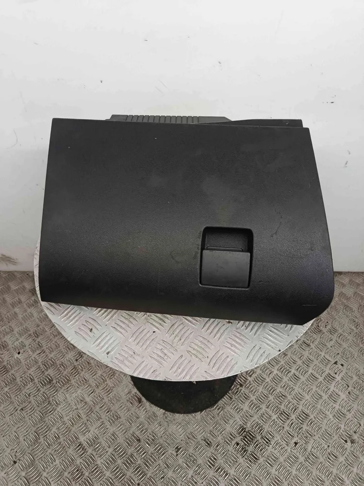 Boîte à gants