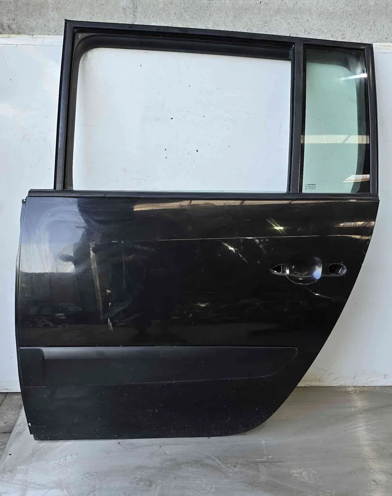 Left rear door