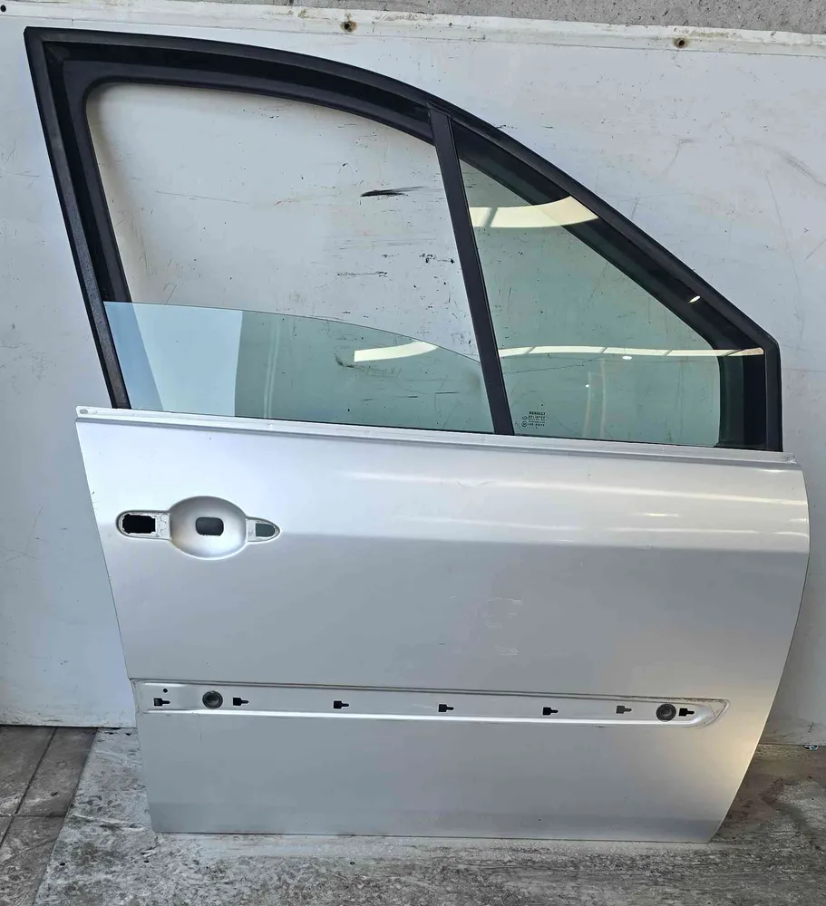 Porte avant Droite