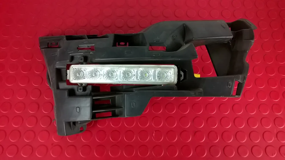 Luz Diurna Direita