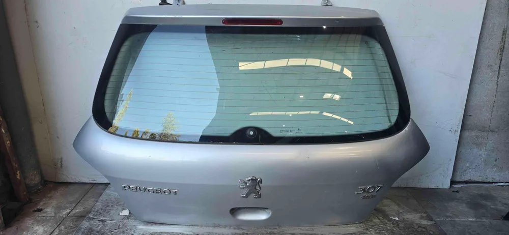 Tailgate / Trunk lid