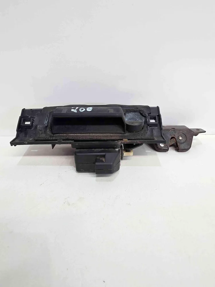 Tailgate Lock /Latch - PEUGEOT 206 Hatchback