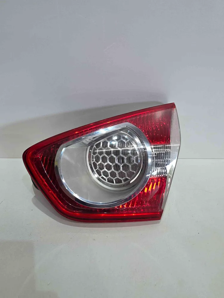 Right Tailgate light