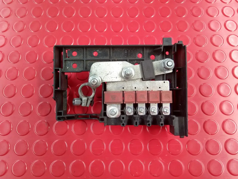 Caixa dos Fusíveis da Bateria