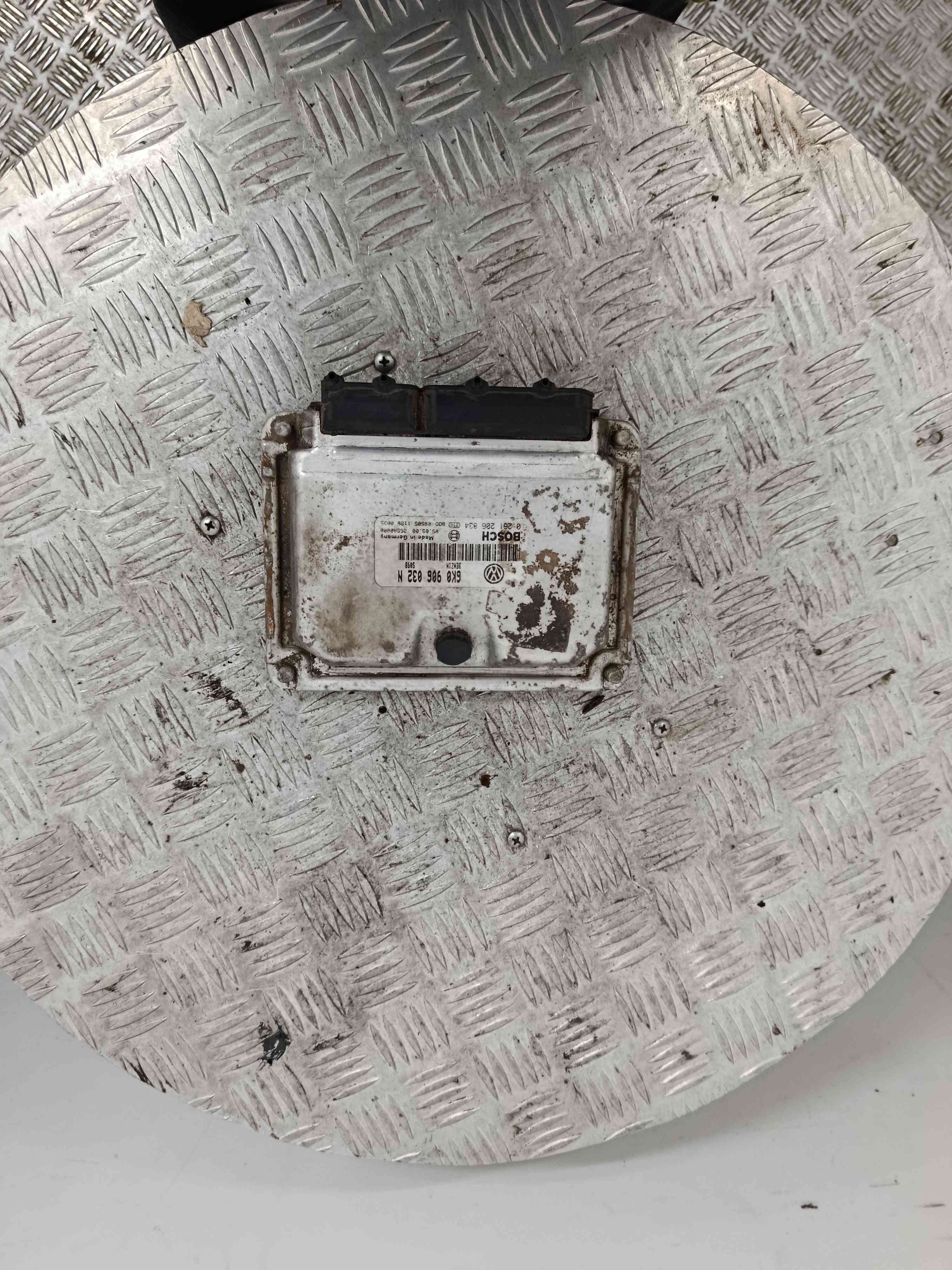 Engine control unit / ECU