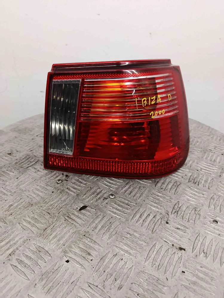 Right Tail light