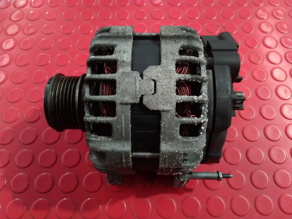 Alternador