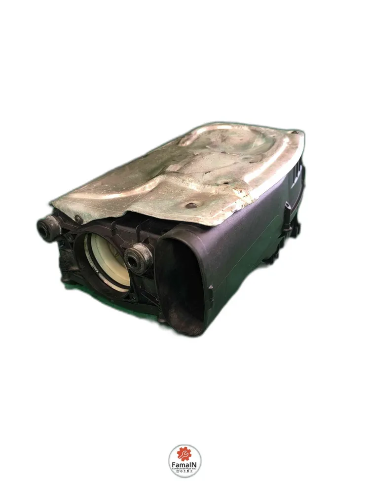 Air filter box