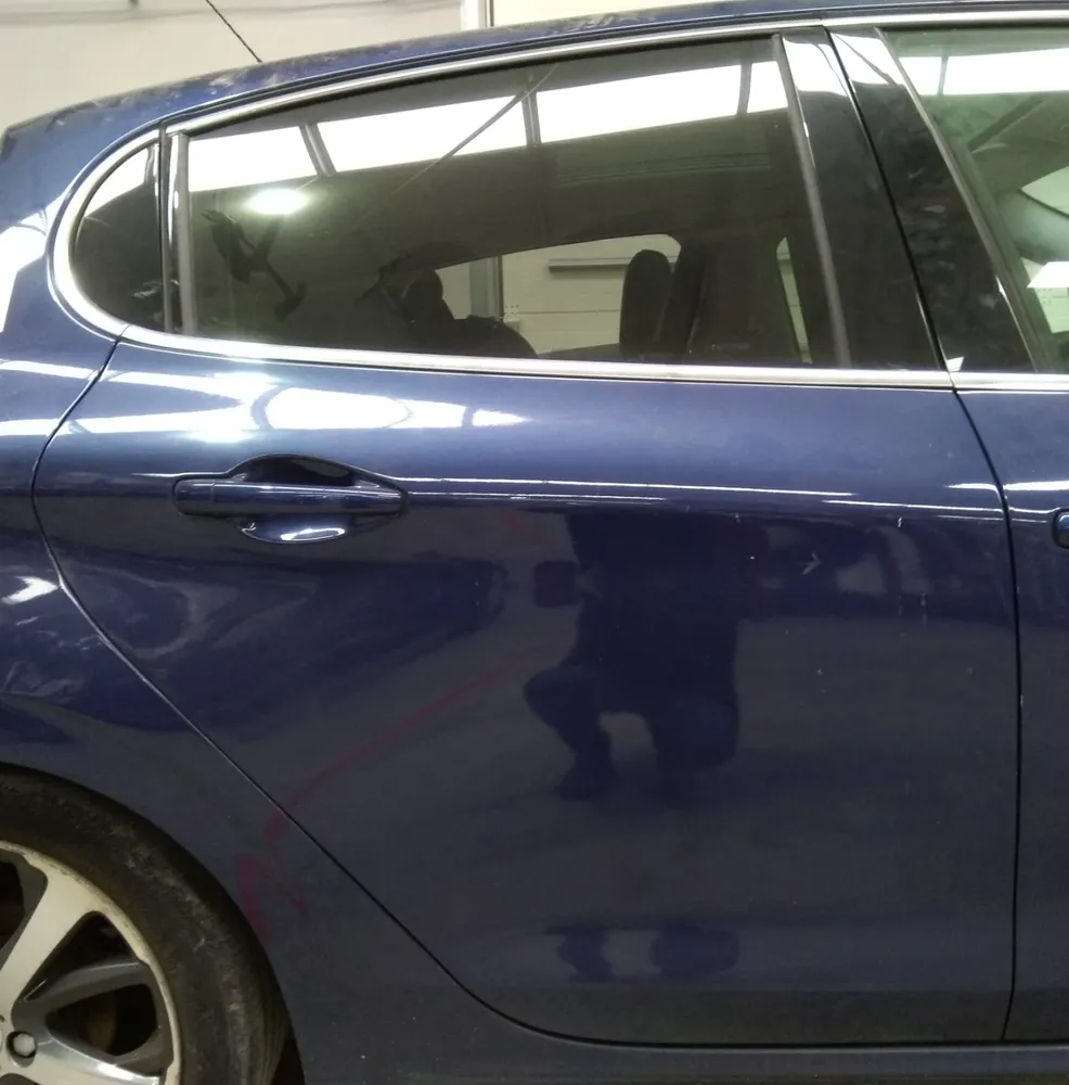 Rechts rear Tür