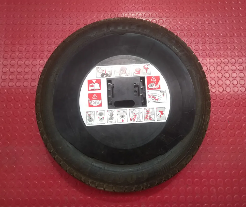 Pneu Suplente