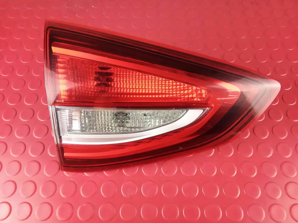 Links Heckklappe Licht