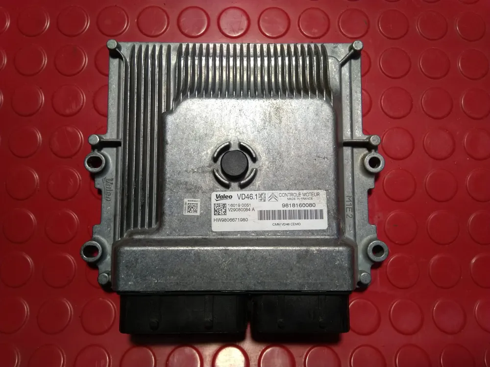 Motor control unit / ECU