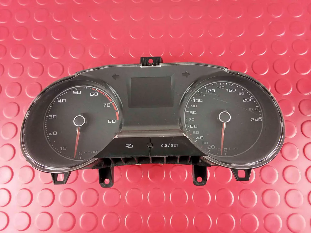 Quadro strumenti / Pannello strumenti