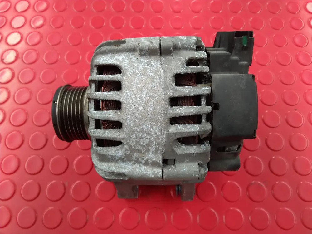 Alternador