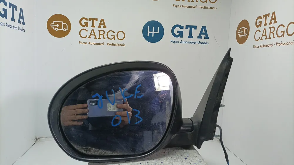 Retrovisor Izq. Eléctrica