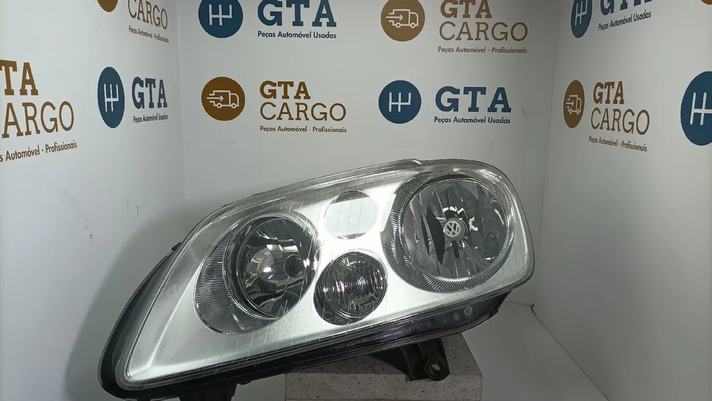 Ótica / Farol Esquerdo