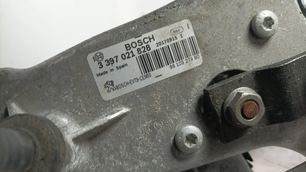 Front Wiper Motor
