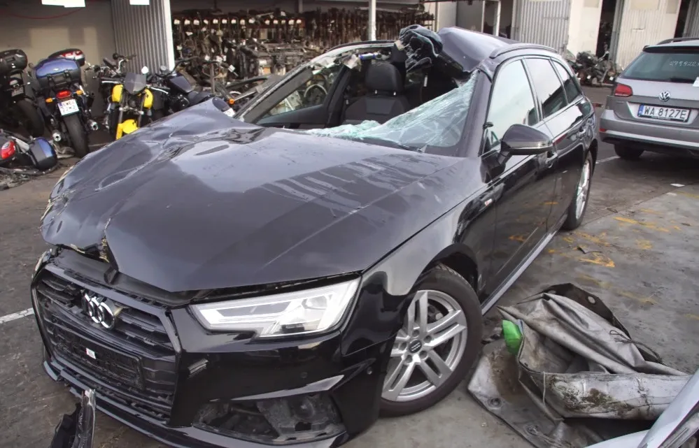 Viatura para peças - AUDI A4 B9 Avant