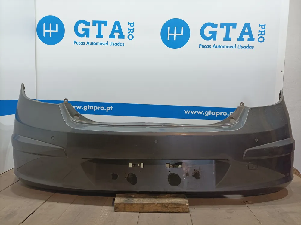 Paragolpes Trasero