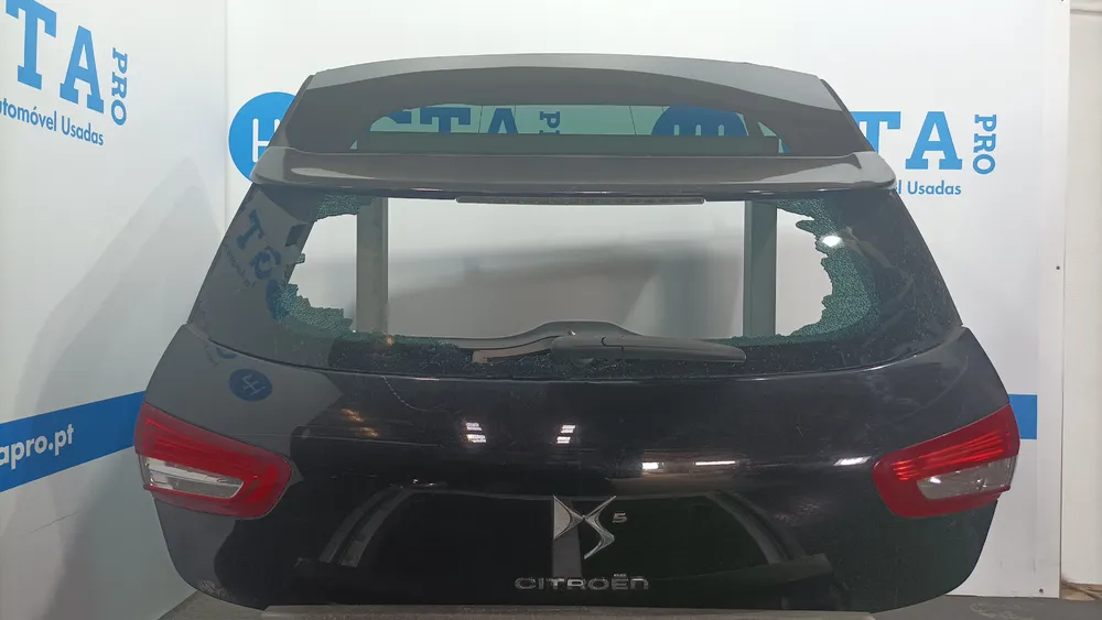 Tailgate / Trunk lid