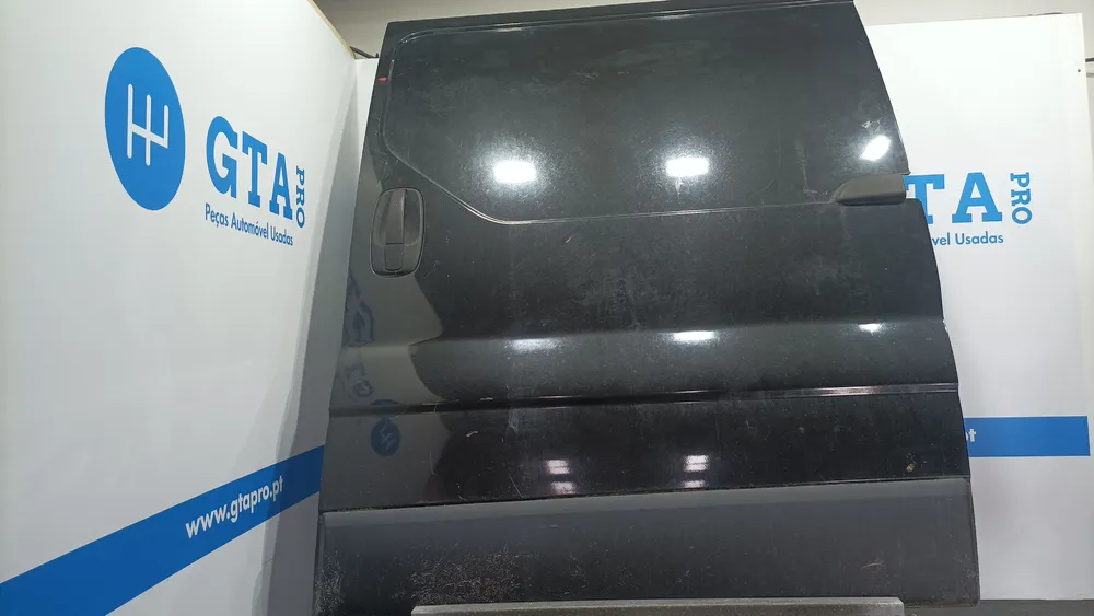 Porta Lateral Esquerda (Comercial S/Vidro)