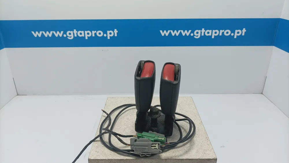 Seatbelt Pretensioner Set