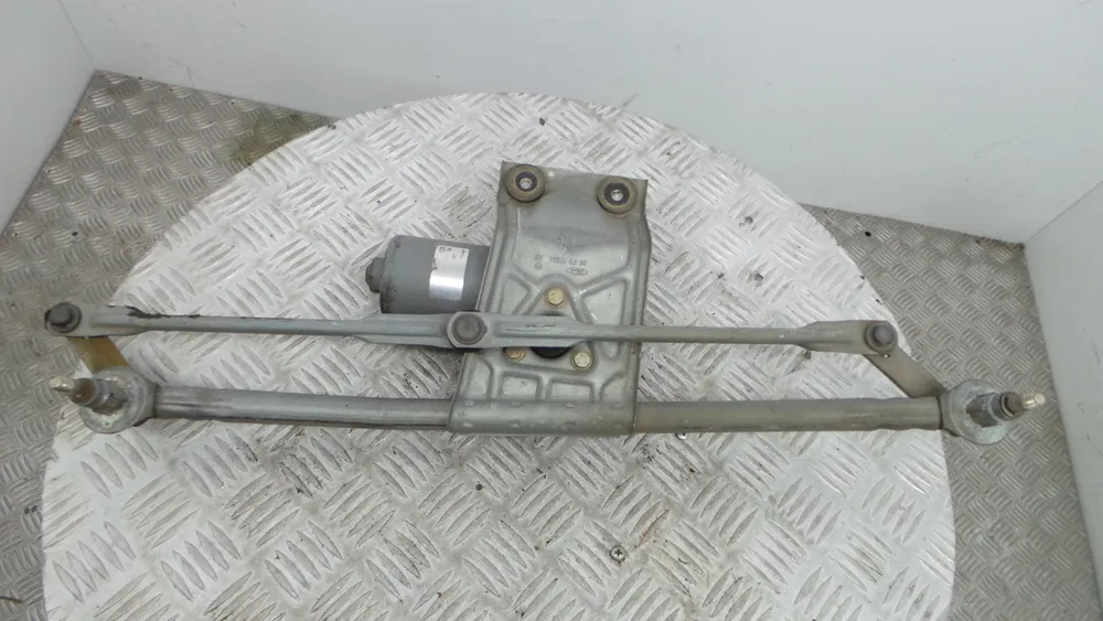 Front Wiper Motor