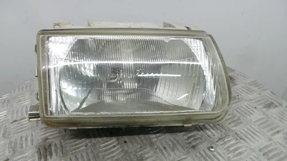 Ótica / Farol Direito