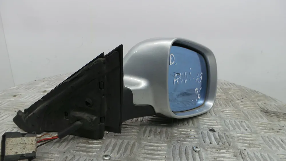 Retrovisor Derecho