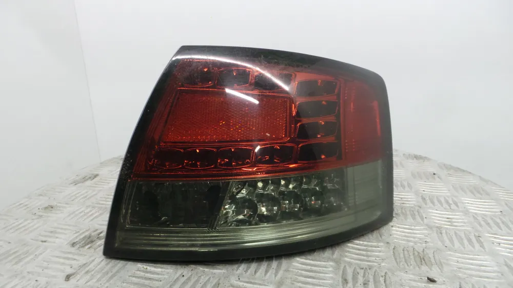 Right Tail light