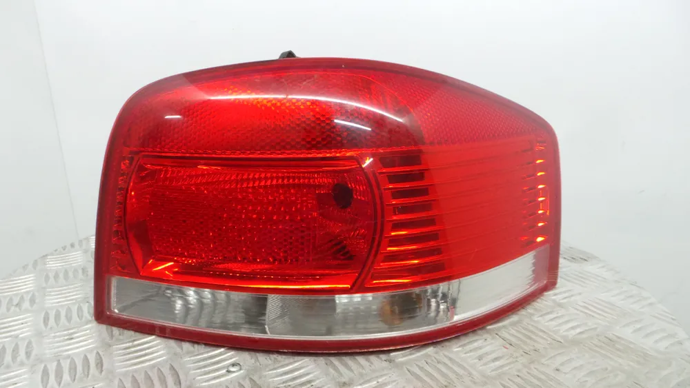 Right Tail light