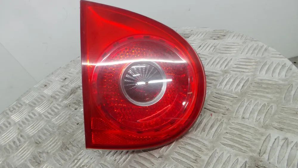 Left Tail light