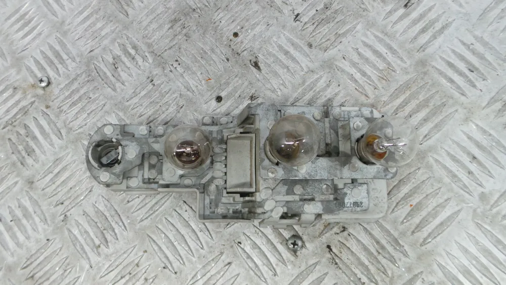 Suporte Lampadas Tras Direito
