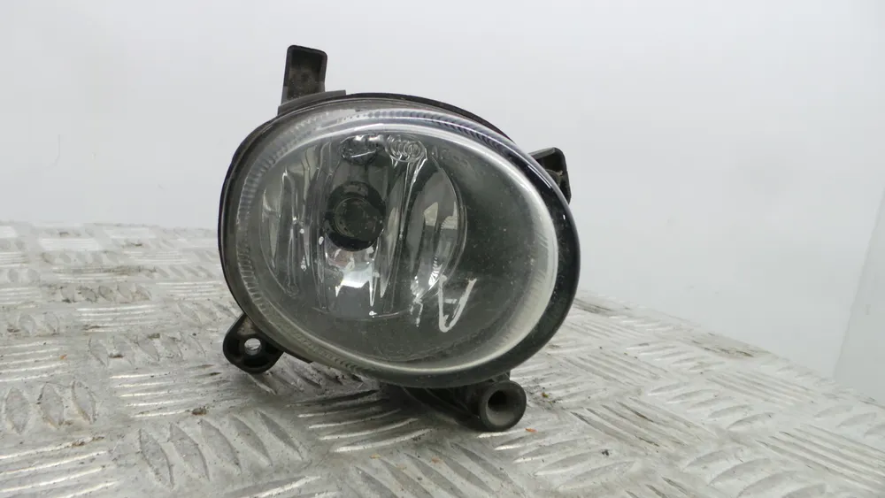 Farol Nevoeiro Frente Direito