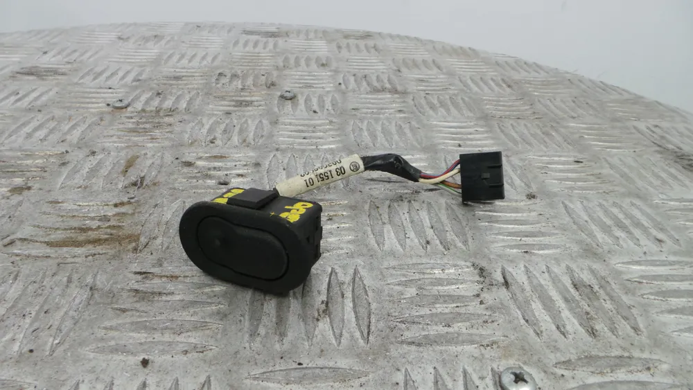 Comando / Botão / Interruptor Vidros Trás Direito